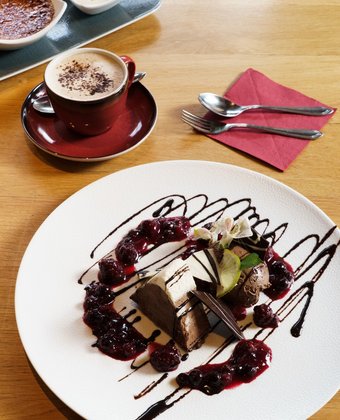 Schoggitraum, Schweizer Schokoladendessert im Dechbettener Hof