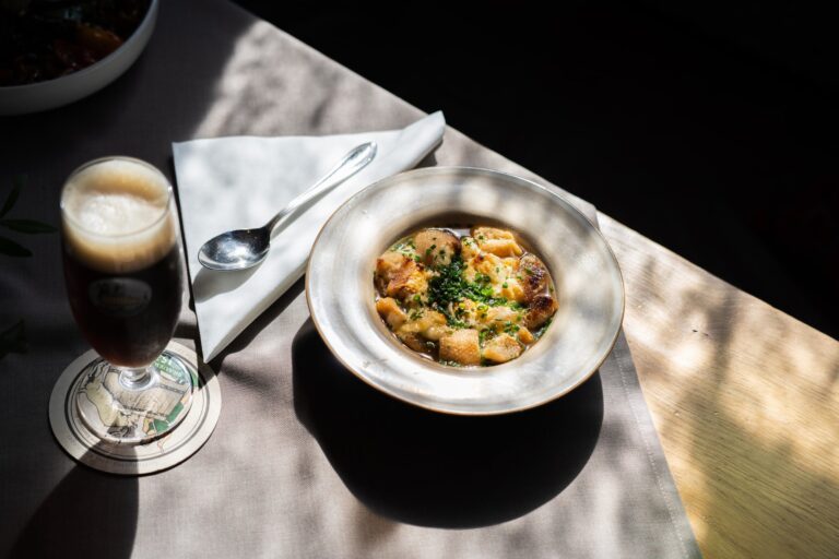 Urner Käsesuppe, Schweizer Spezialität im Dechbettener Hof